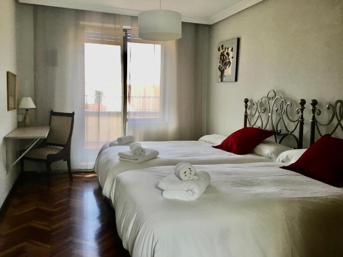 Apartamentos Azafranal-Parking Gratis- Salamanca Ngoại thất bức ảnh