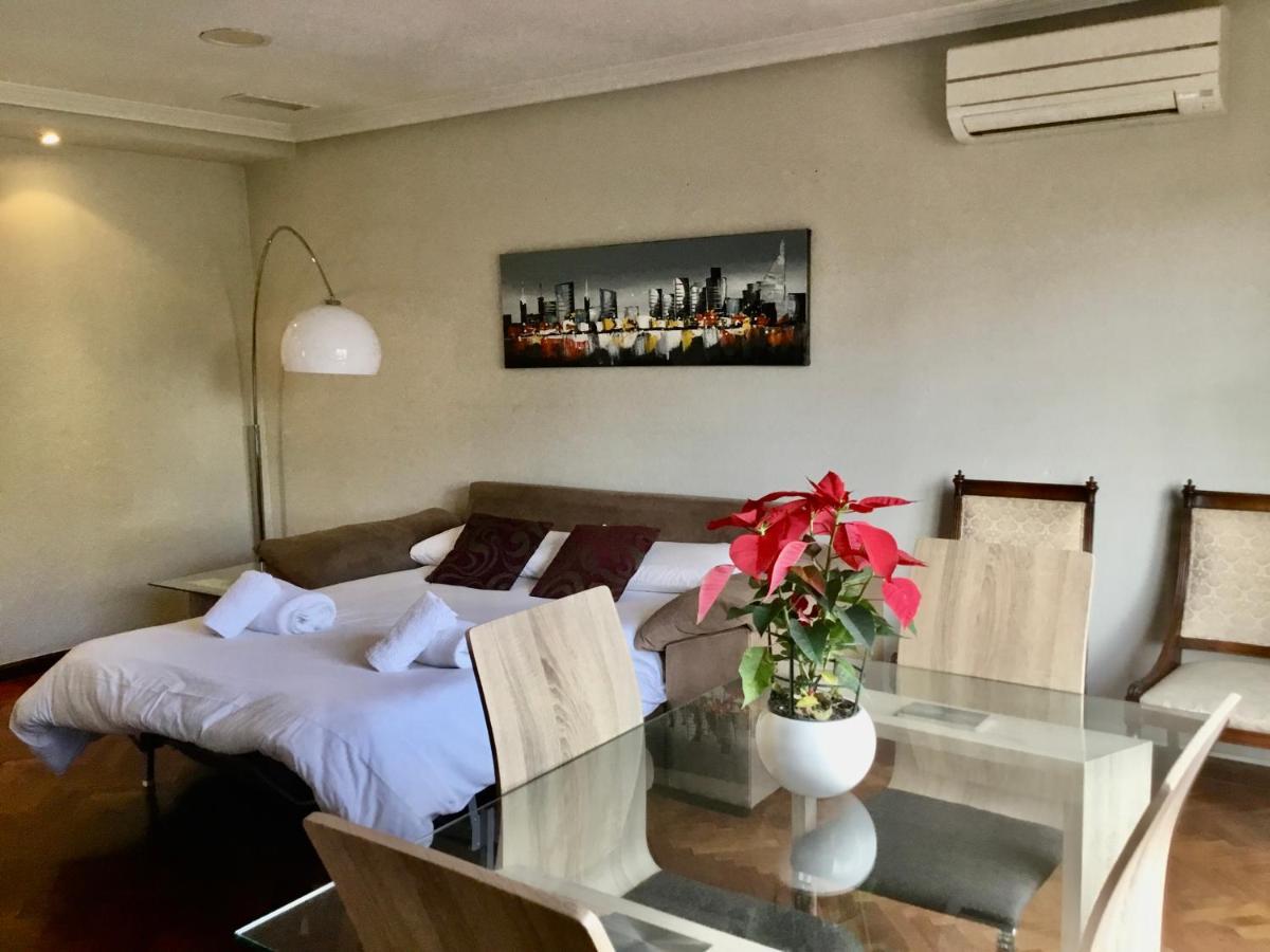 Apartamentos Azafranal-Parking Gratis- Salamanca Ngoại thất bức ảnh