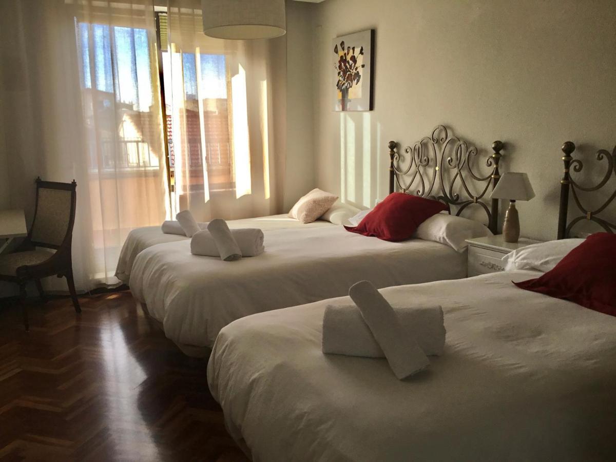 Apartamentos Azafranal-Parking Gratis- Salamanca Ngoại thất bức ảnh