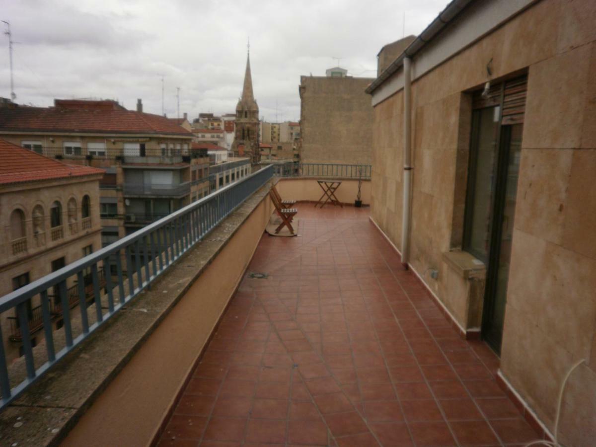 Apartamentos Azafranal-Parking Gratis- Salamanca Ngoại thất bức ảnh