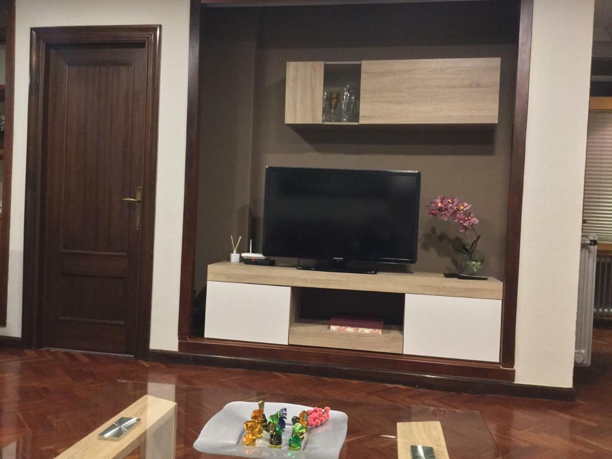 Apartamentos Azafranal-Parking Gratis- Salamanca Ngoại thất bức ảnh